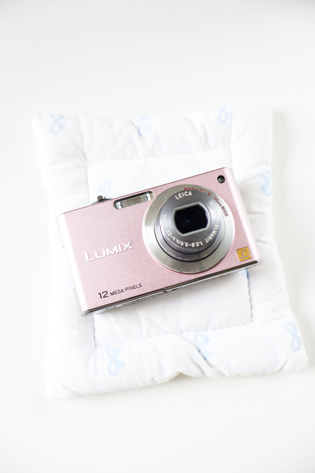 Panasonic Lumix DMC-FX40 (pink)