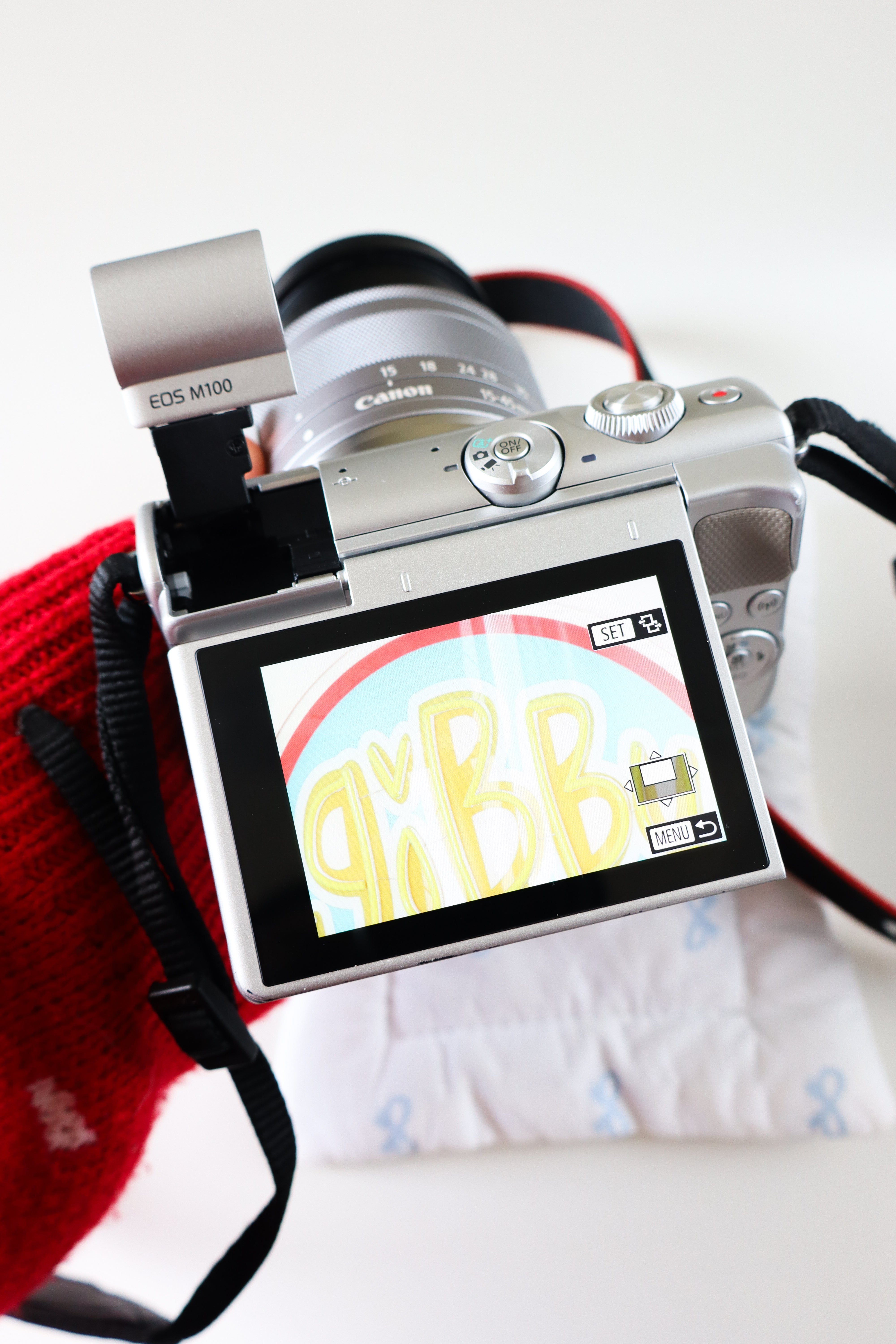 Canon EOS M100 – GIBBY SNAPS