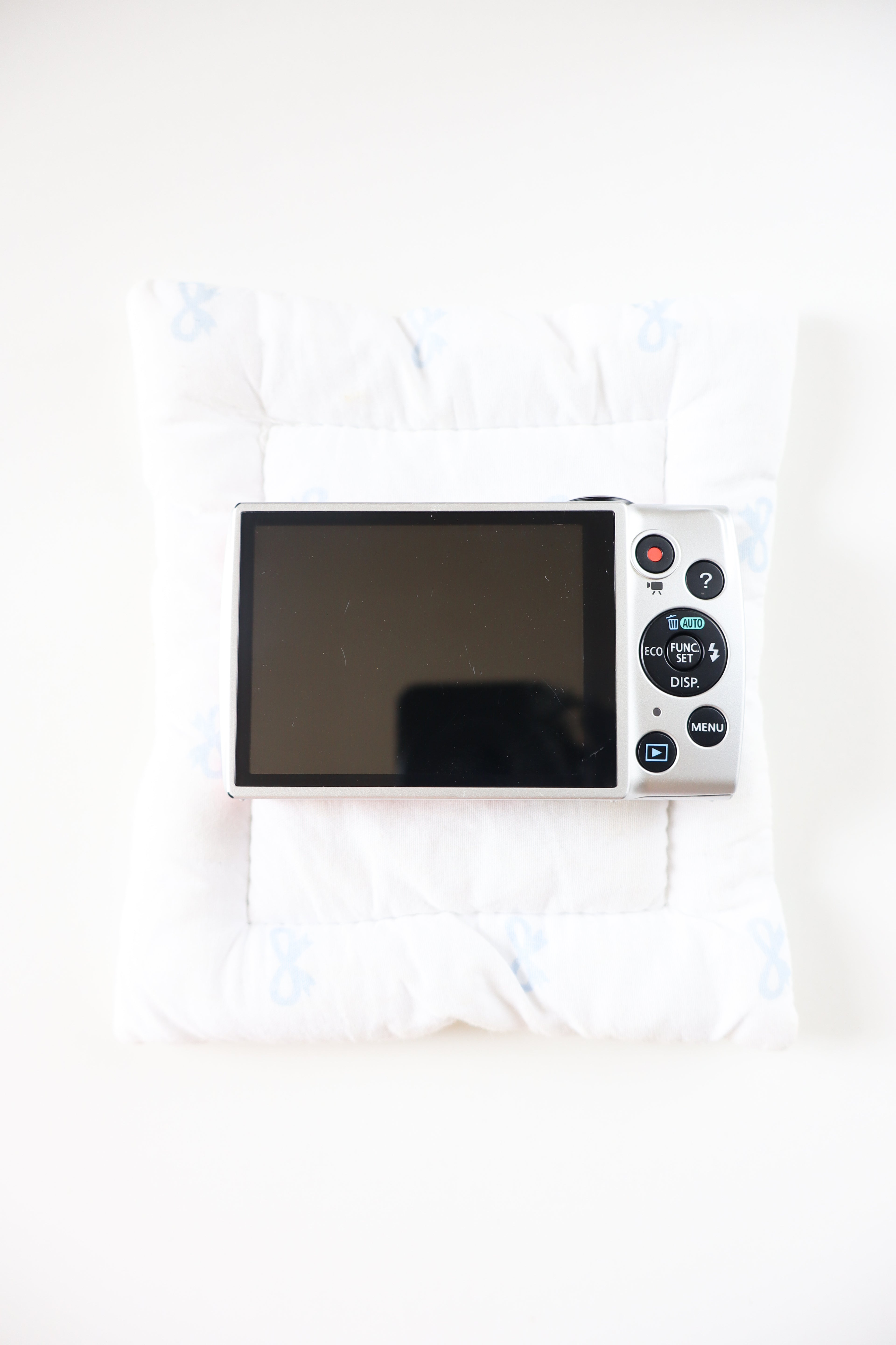Canon Powershot A2600