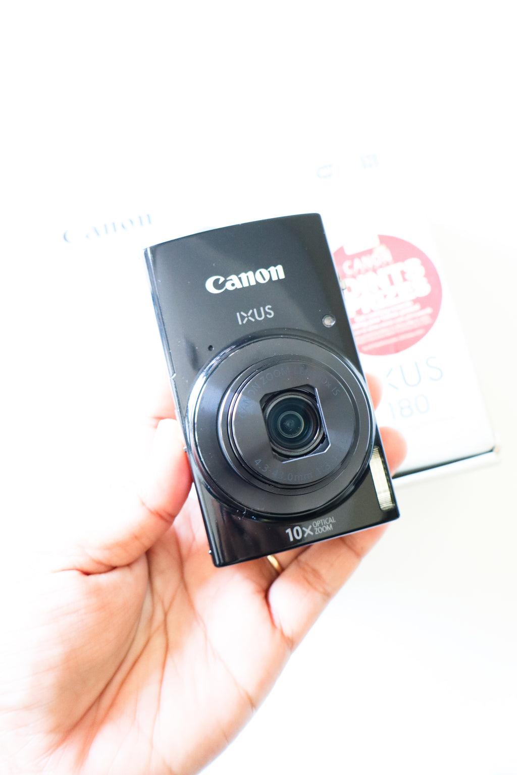 Canon Ixus 180 | boxed