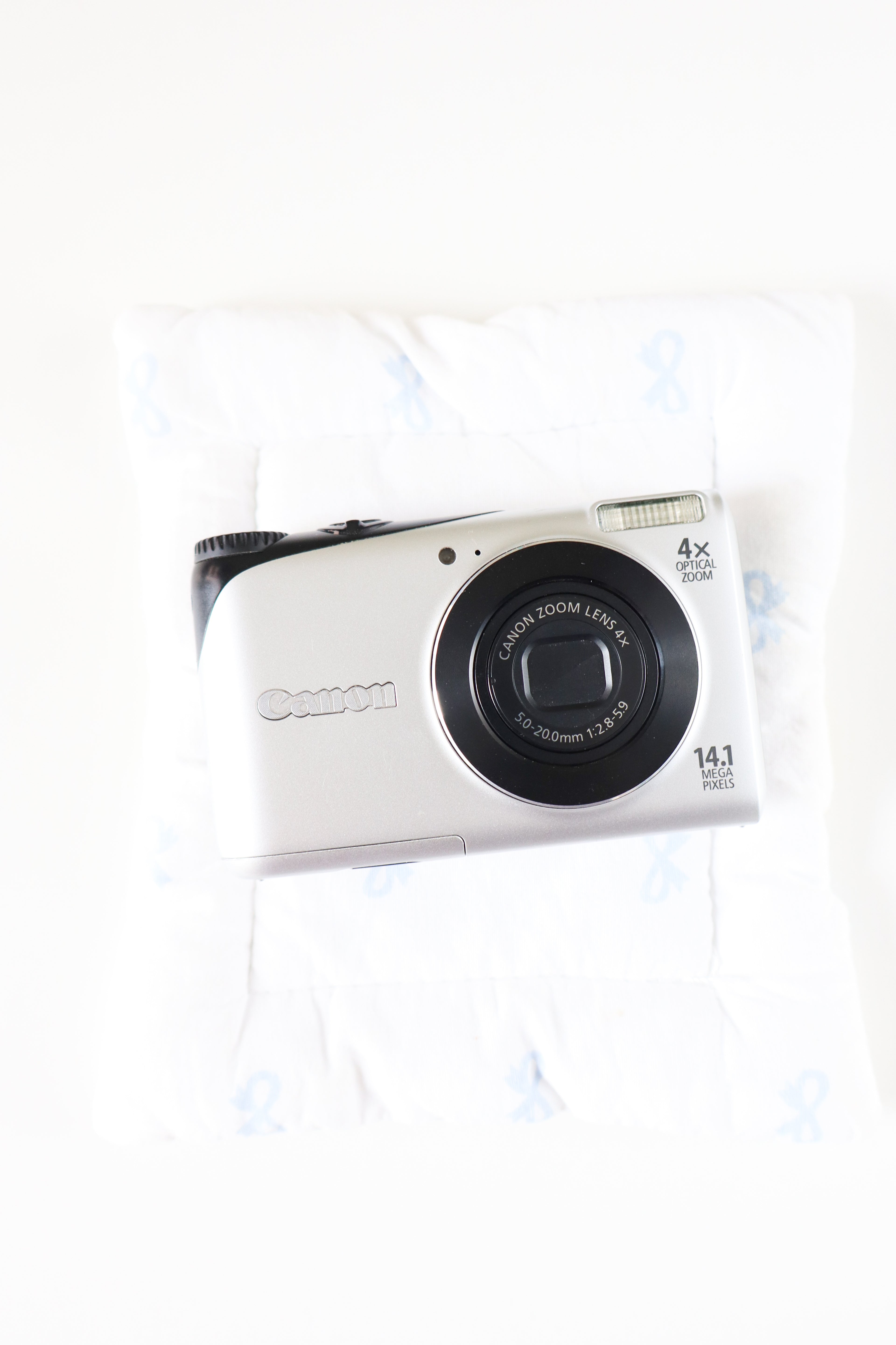 Canon Powershot A2200 (Silver)