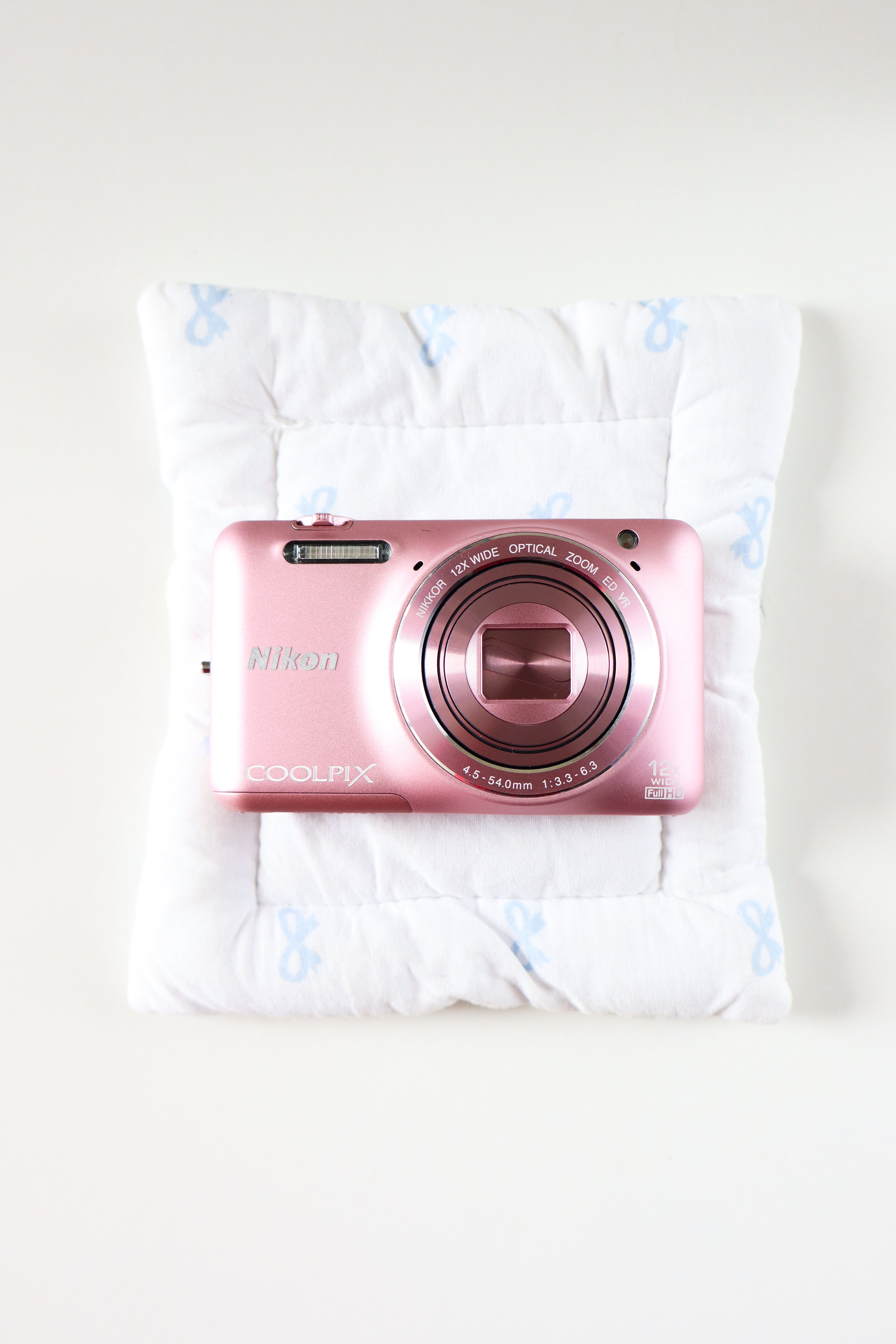 Nikon Coolpix S6600 (Boxed)