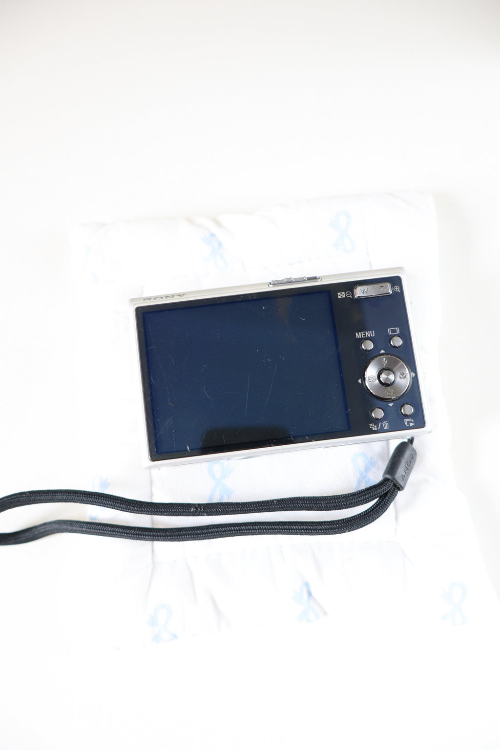 Sony Steadyshot DSC-T30 (Silver)