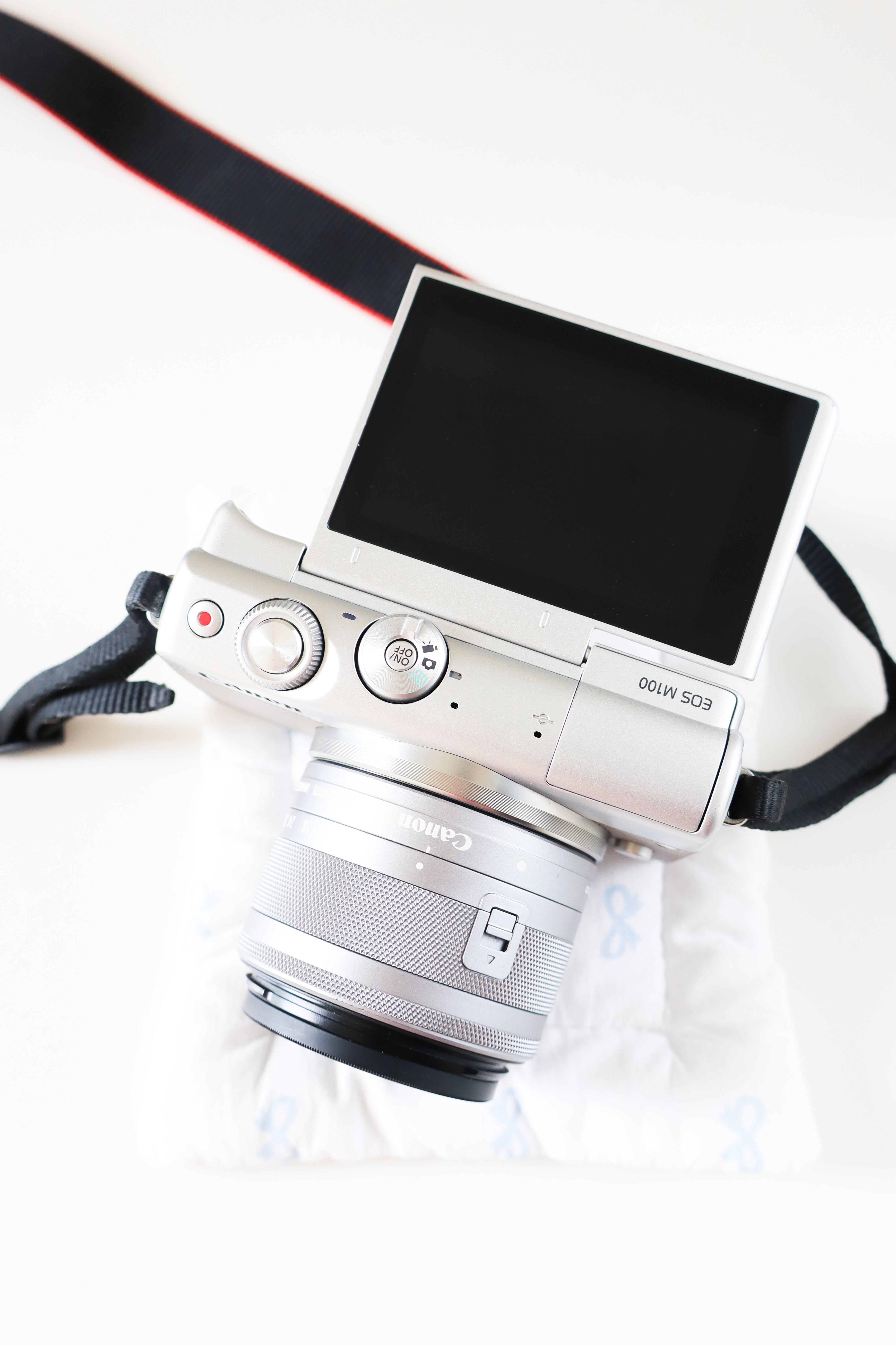 Canon EOS M100 – GIBBY SNAPS