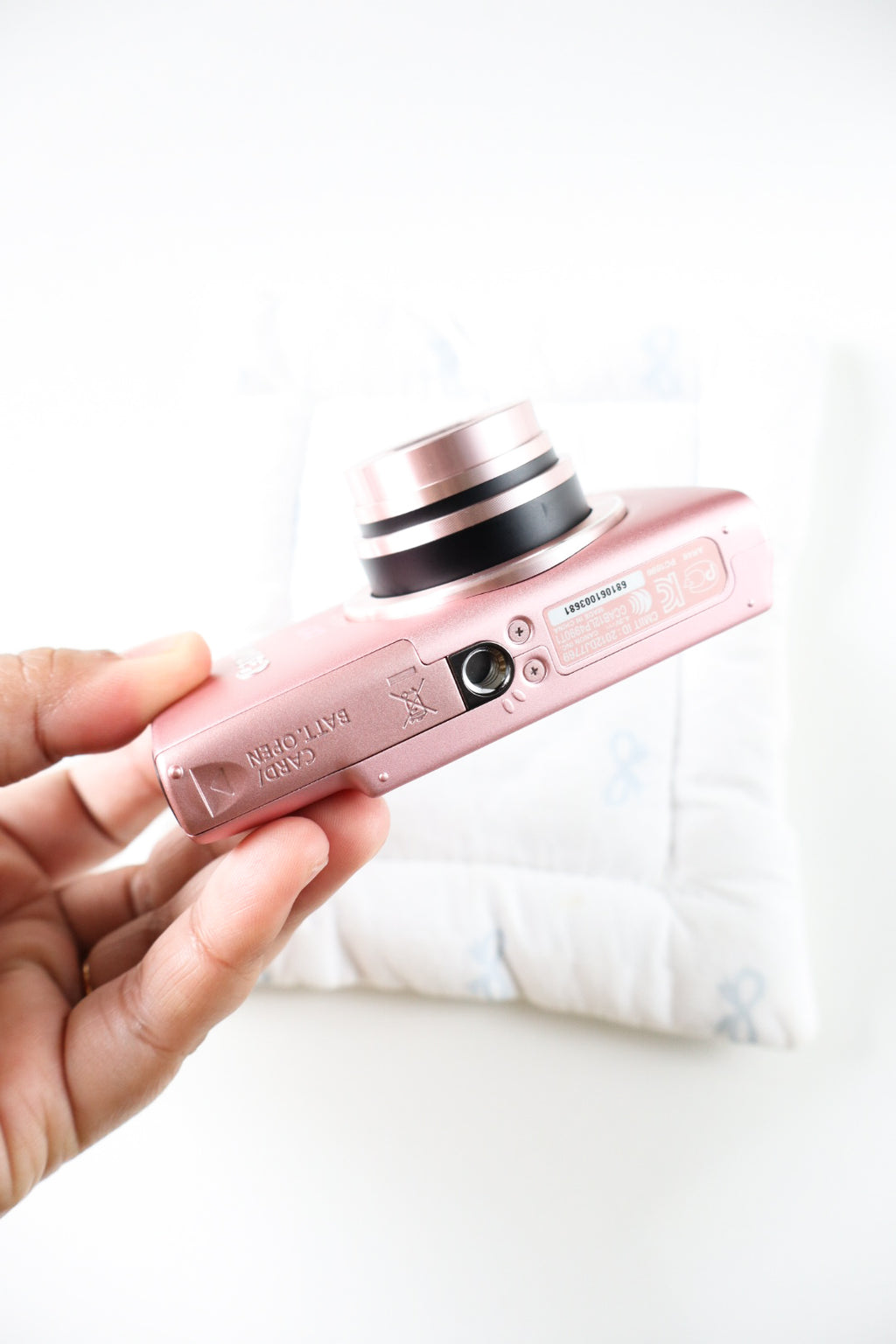 Canon IXY 100F | boxed