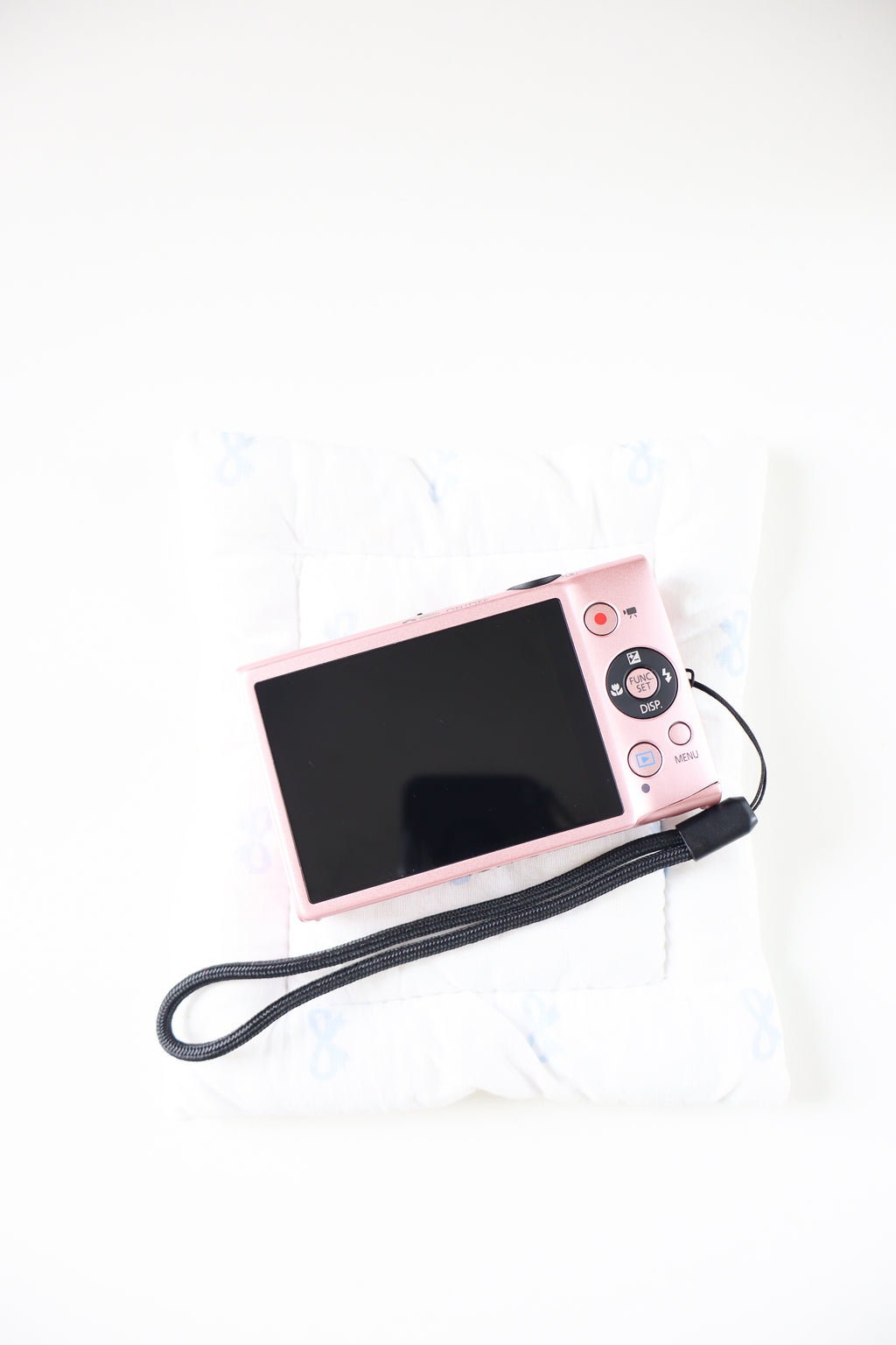 Canon IXY 220F