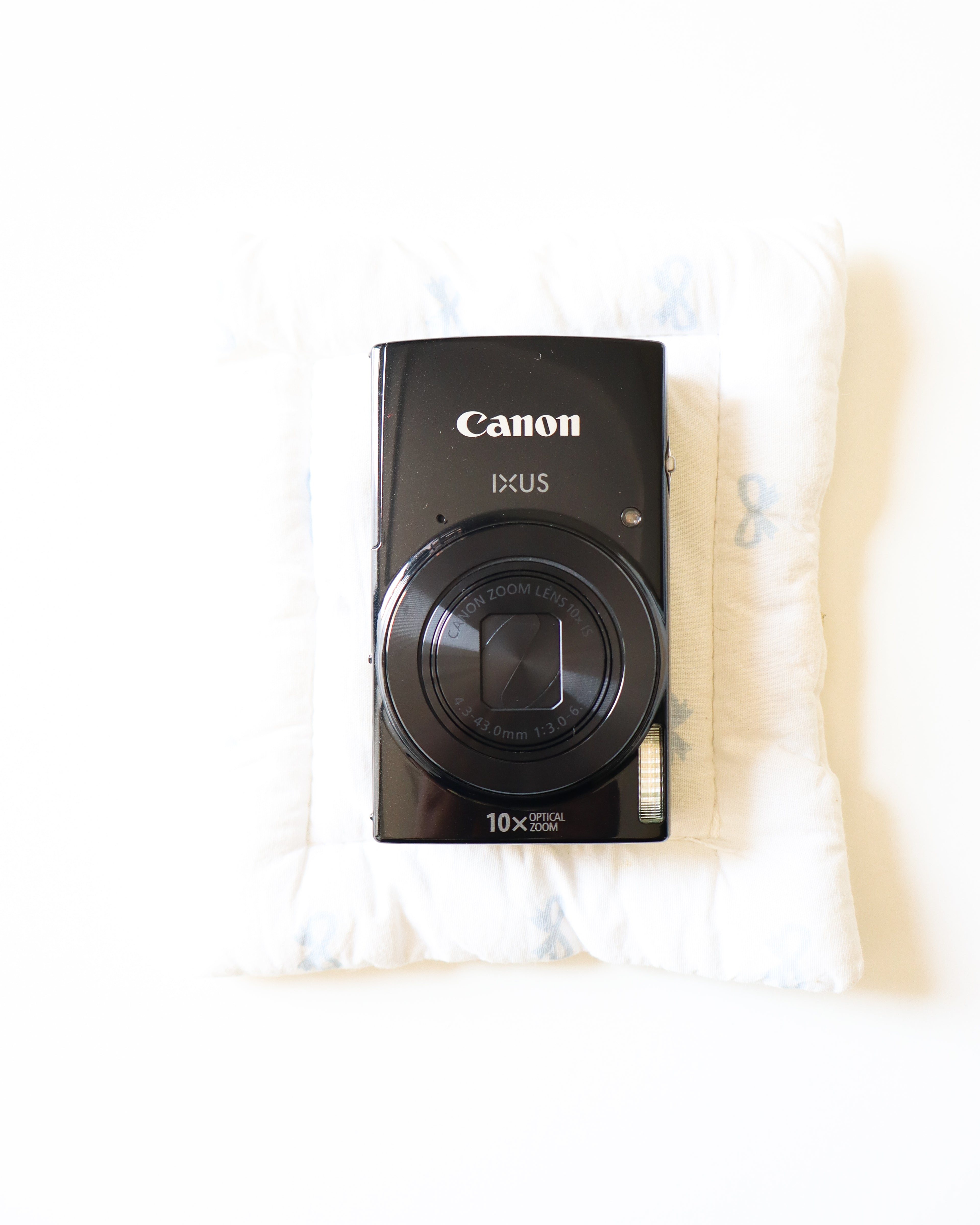 Canon Ixus 180 | boxed